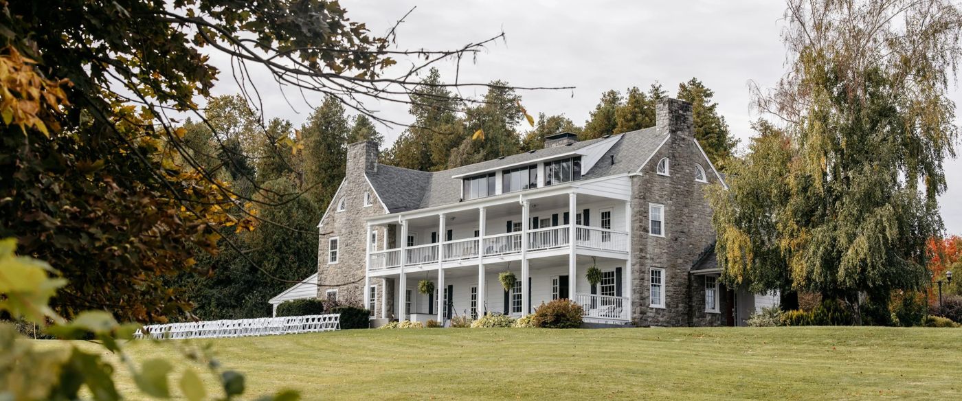 Valcour Inn and Boathouse