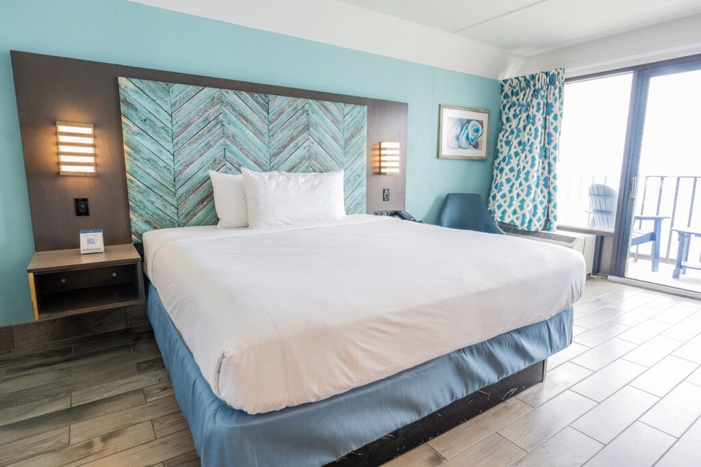 Crystal Coast Oceanfront Hotel