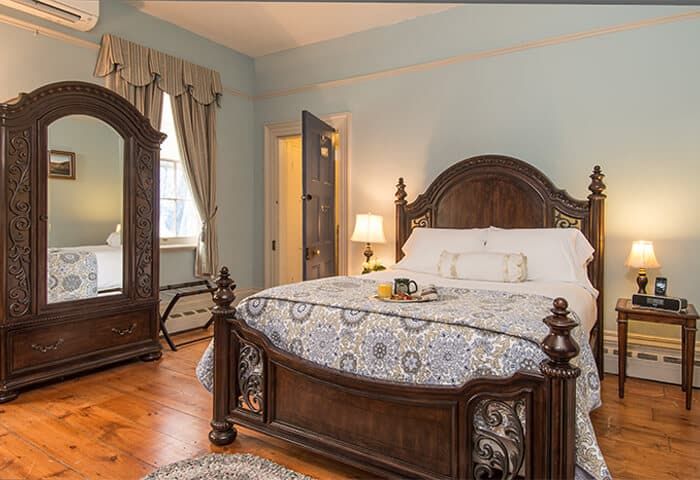 Caldwell House Bed and Breakfast