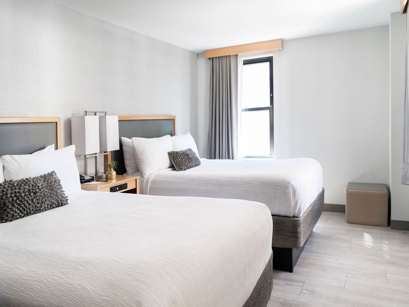 Hotel Saint Clair - Magnificent Mile