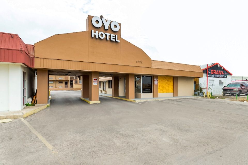 Oyo Hotel San Antonio Lackland AFB/Seaworld Hwy 90 W