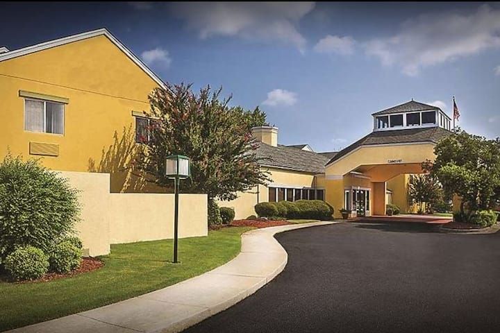 Baymont by Wyndham Norcross Atlanta