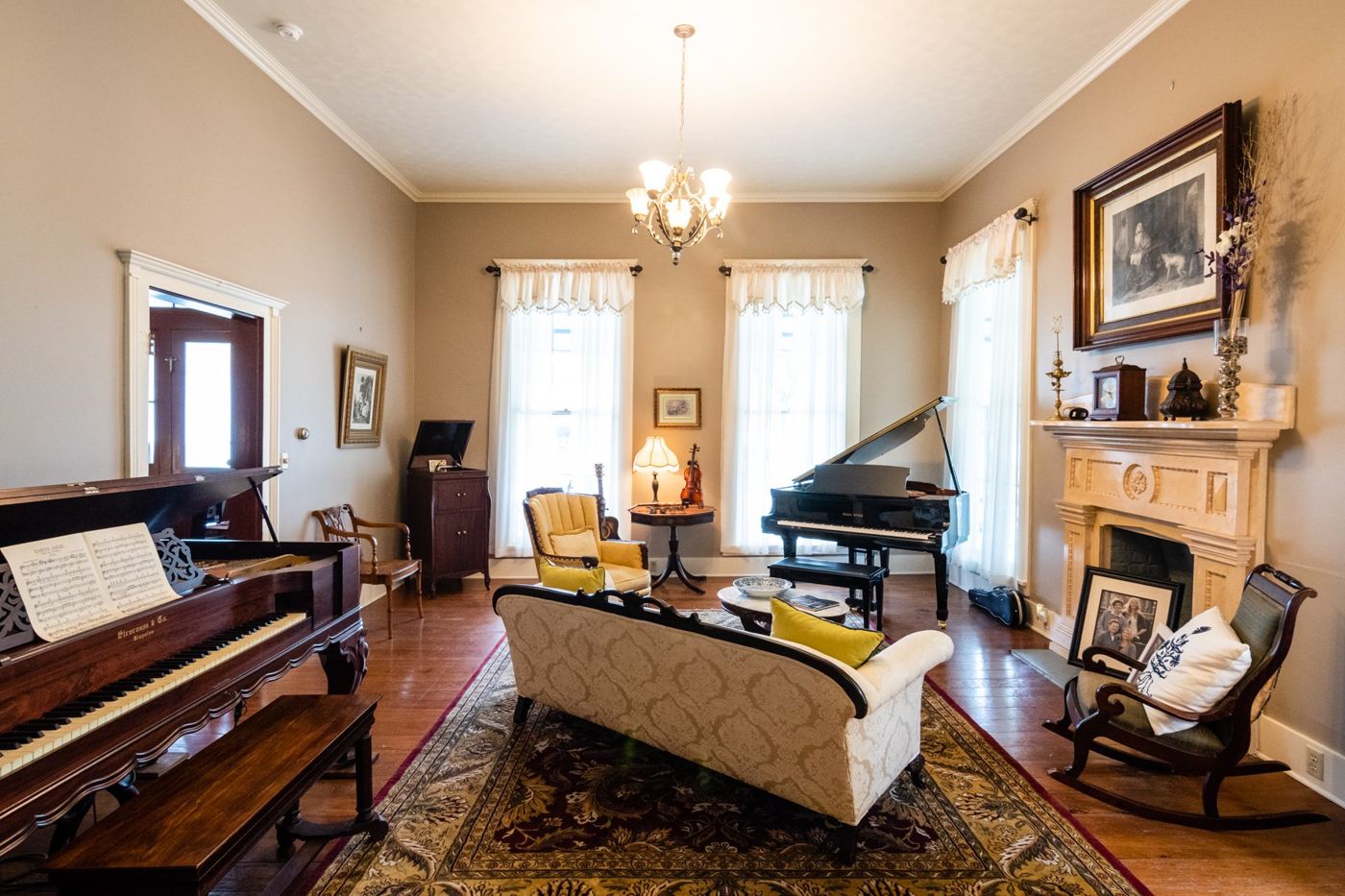 Kennedy Manor Bed & Breakfast