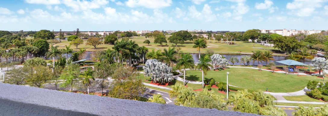 Chateau Mar Golf Resort