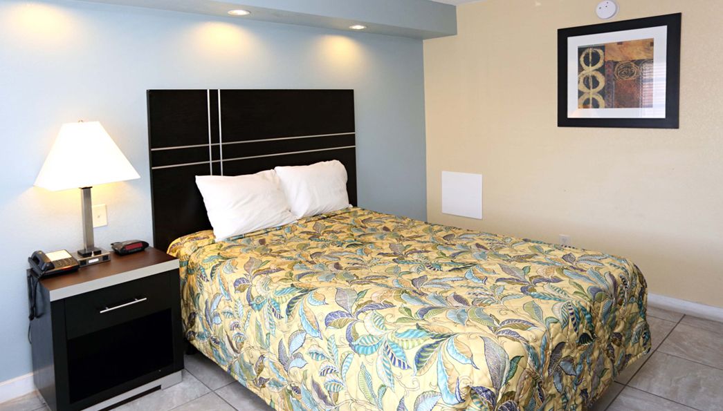 Blue Marlin Inn & Suites