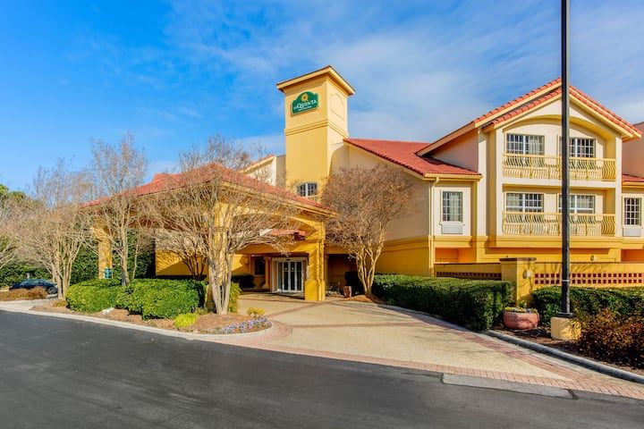 La Quinta Inn & Suites Raleigh Durham International AP
