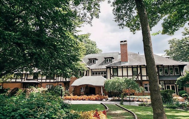 Gramercy Mansion