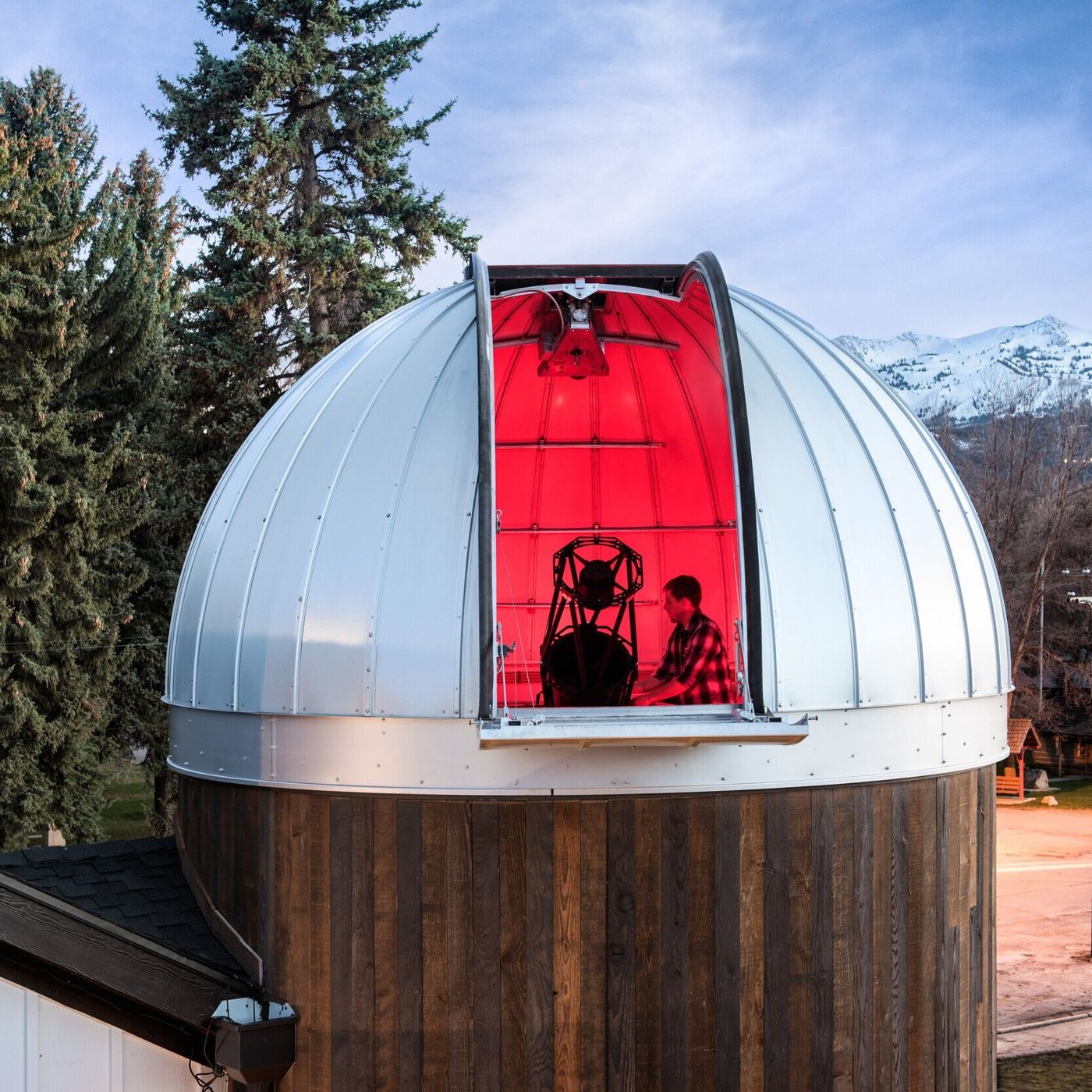 Compass Rose Lodge