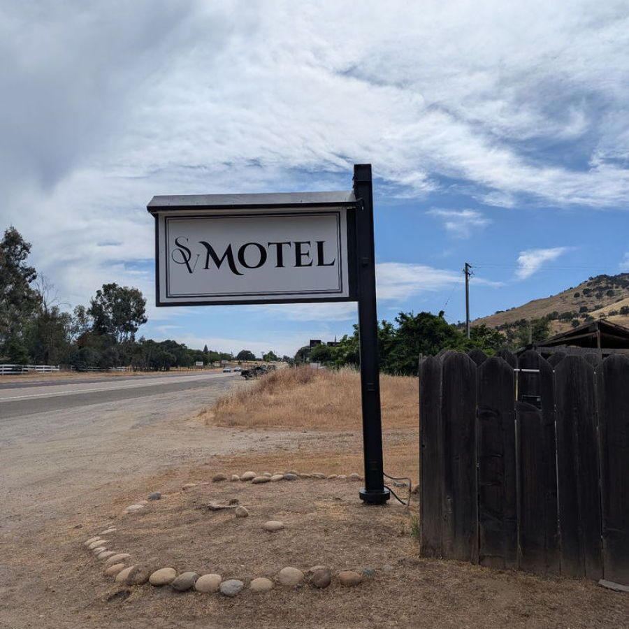 Squaw Valley Motel