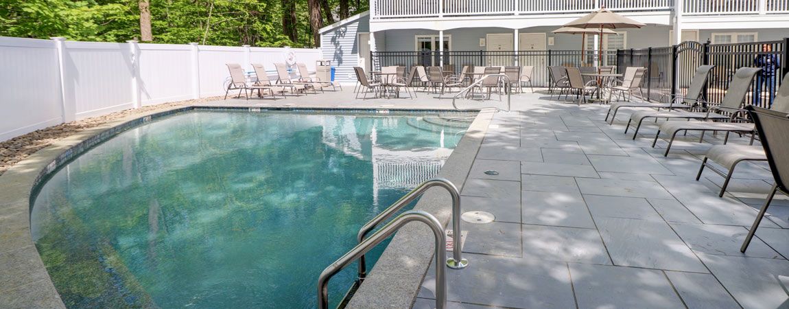 Studio East Motel