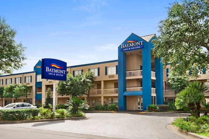 Baymont Gainesville