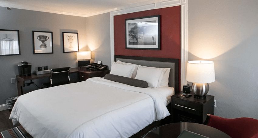 Olde Mill Inn
