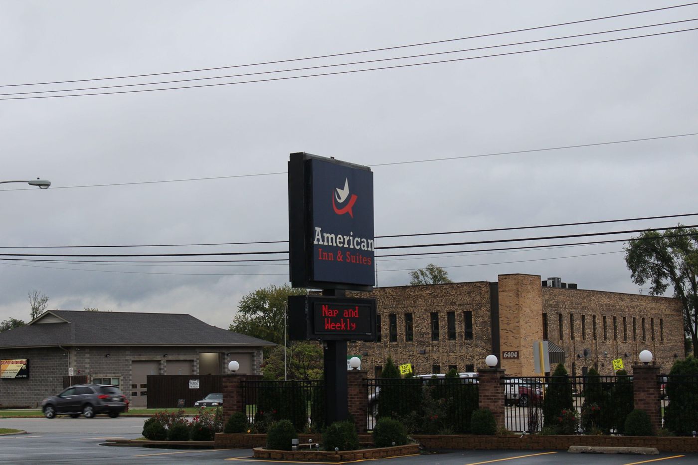 American Inn and Suites