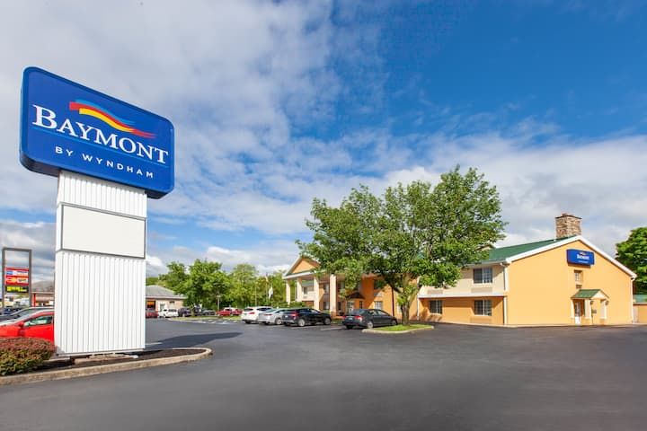 Baymont by Wyndham Harrisburg