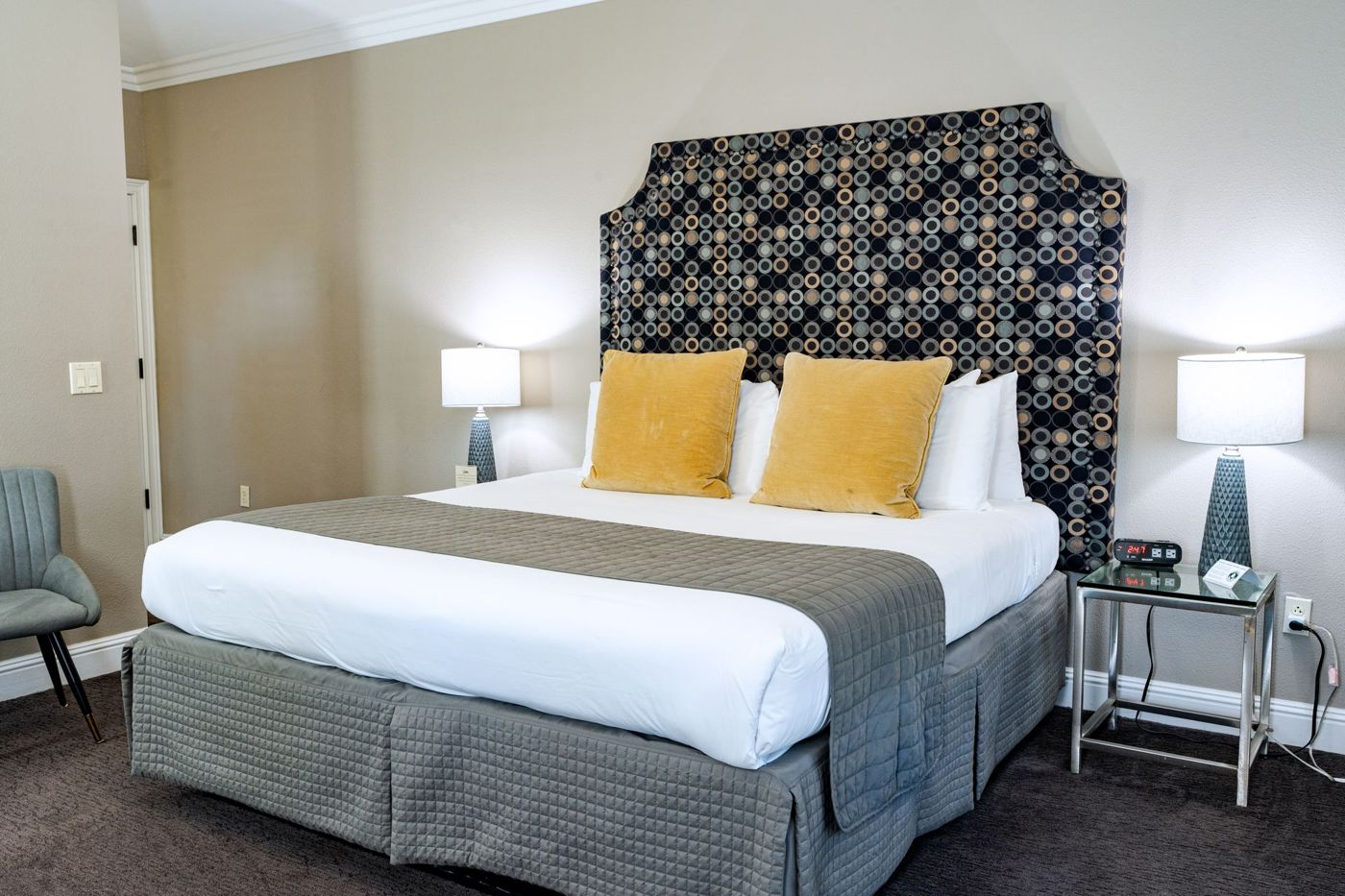 Bel Abri Napa Valley Inn