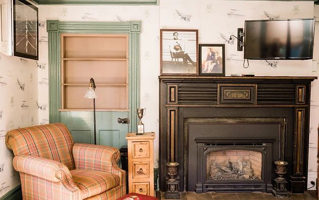 Fox & Bear Lodge