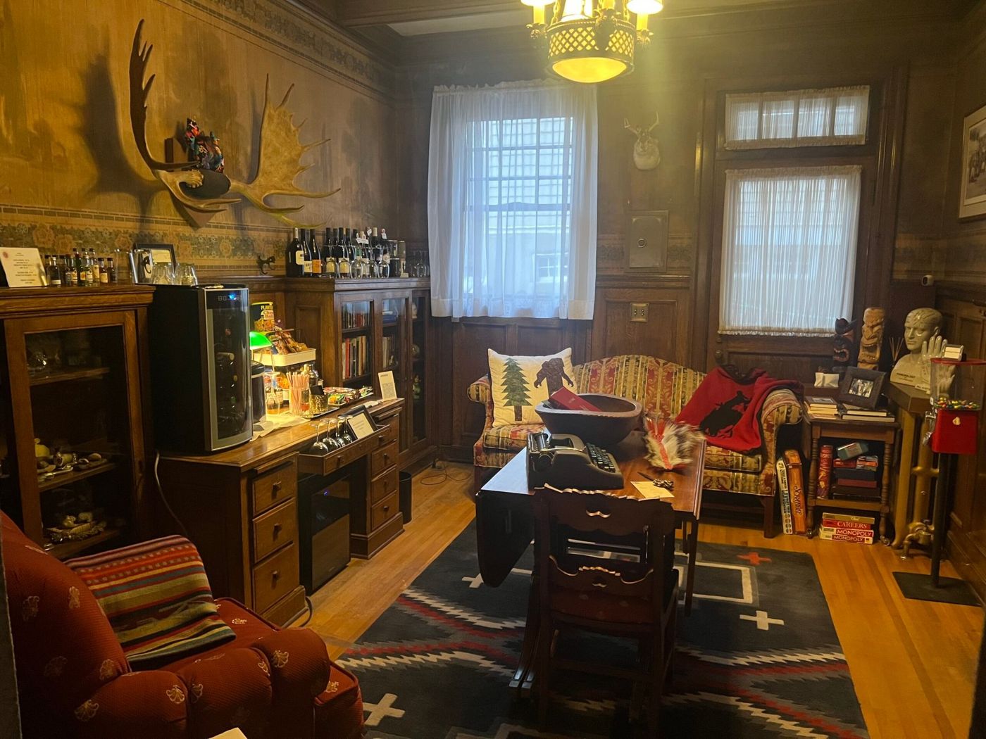 The Pendleton House Historic Inn Bed & Breakfast