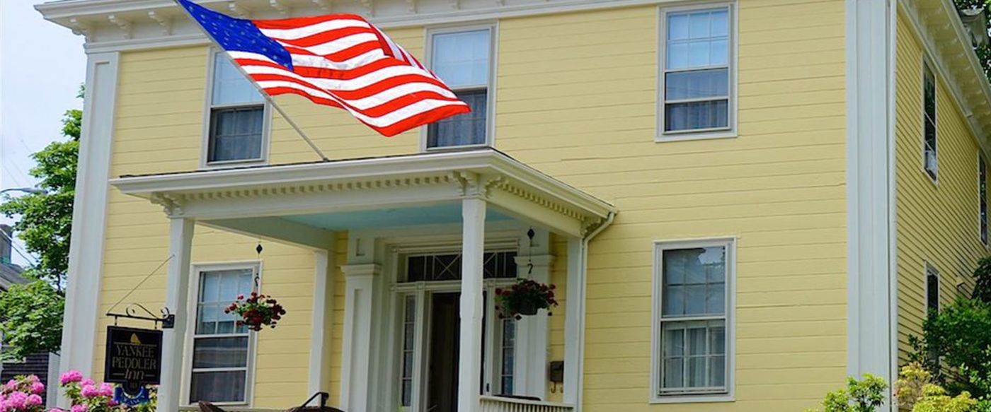 Yankee Peddler Inn
