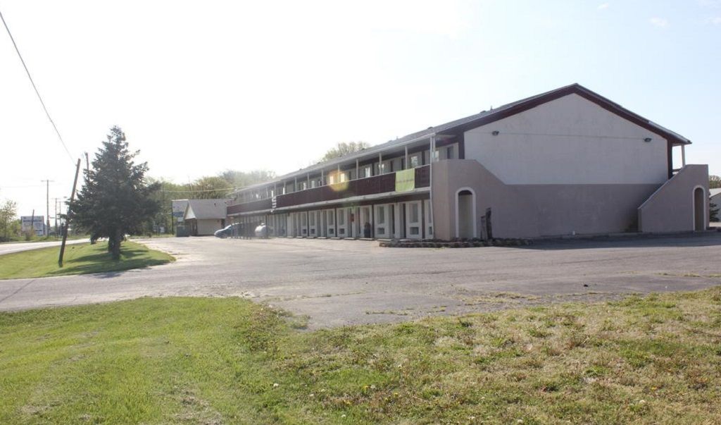 Lake Erie Lodge
