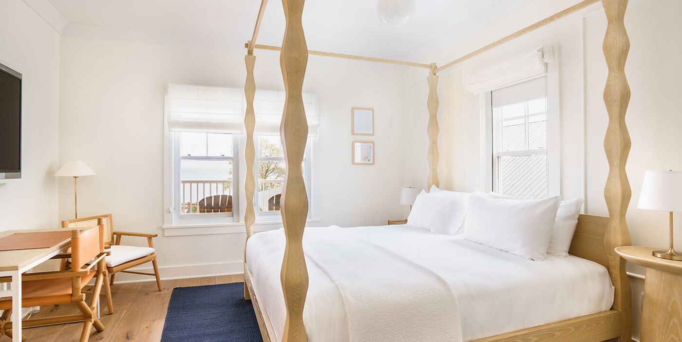 The Lake House on Canandaigua
