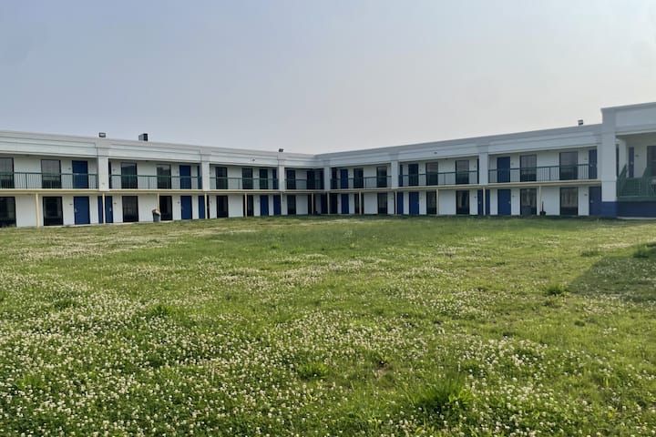 Days Inn