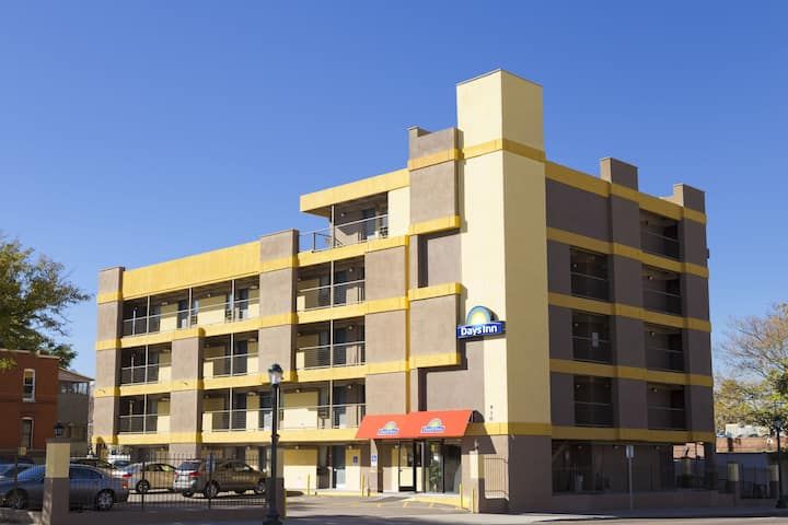 Days Inn Denver Downtown
