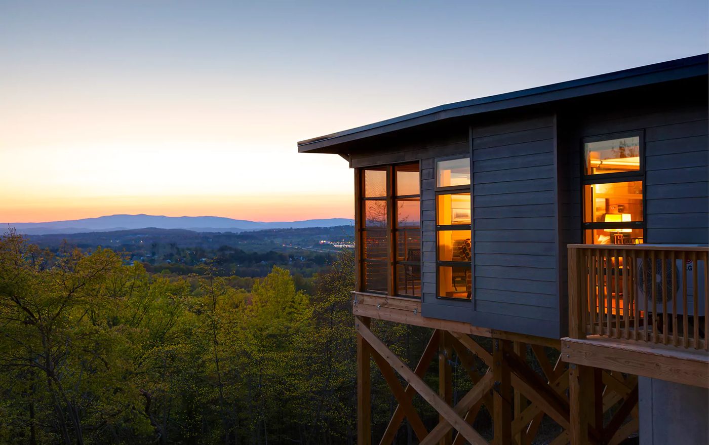 Iris Inn & Cabins