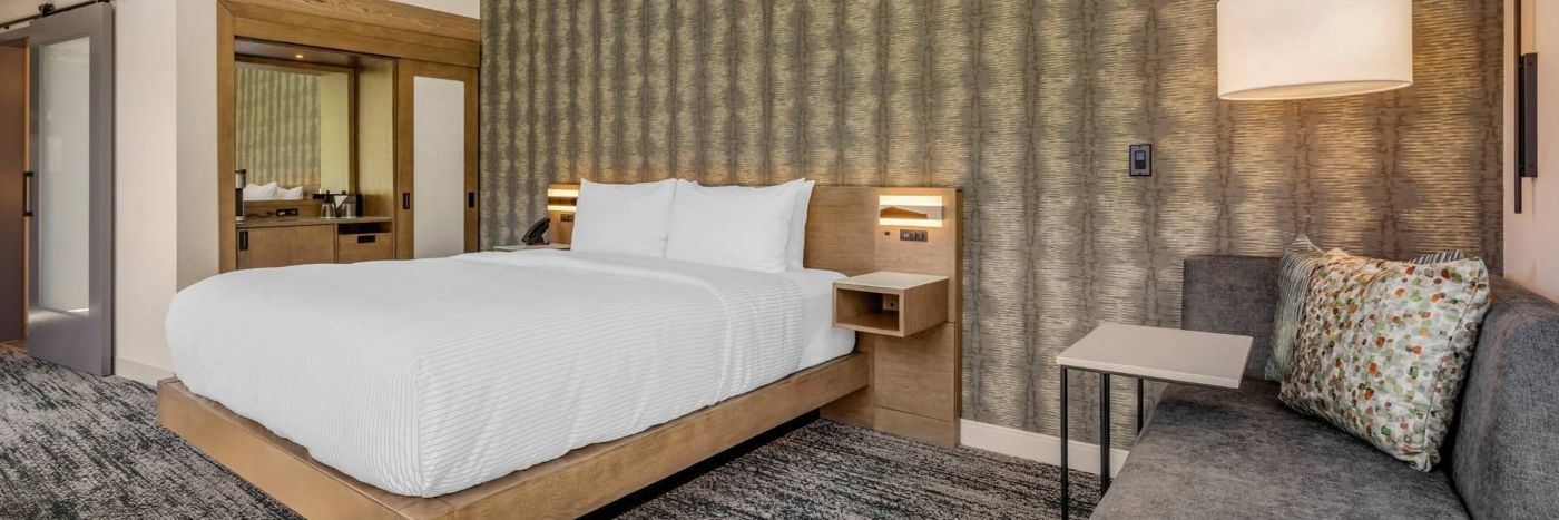 Cambria Hotel
