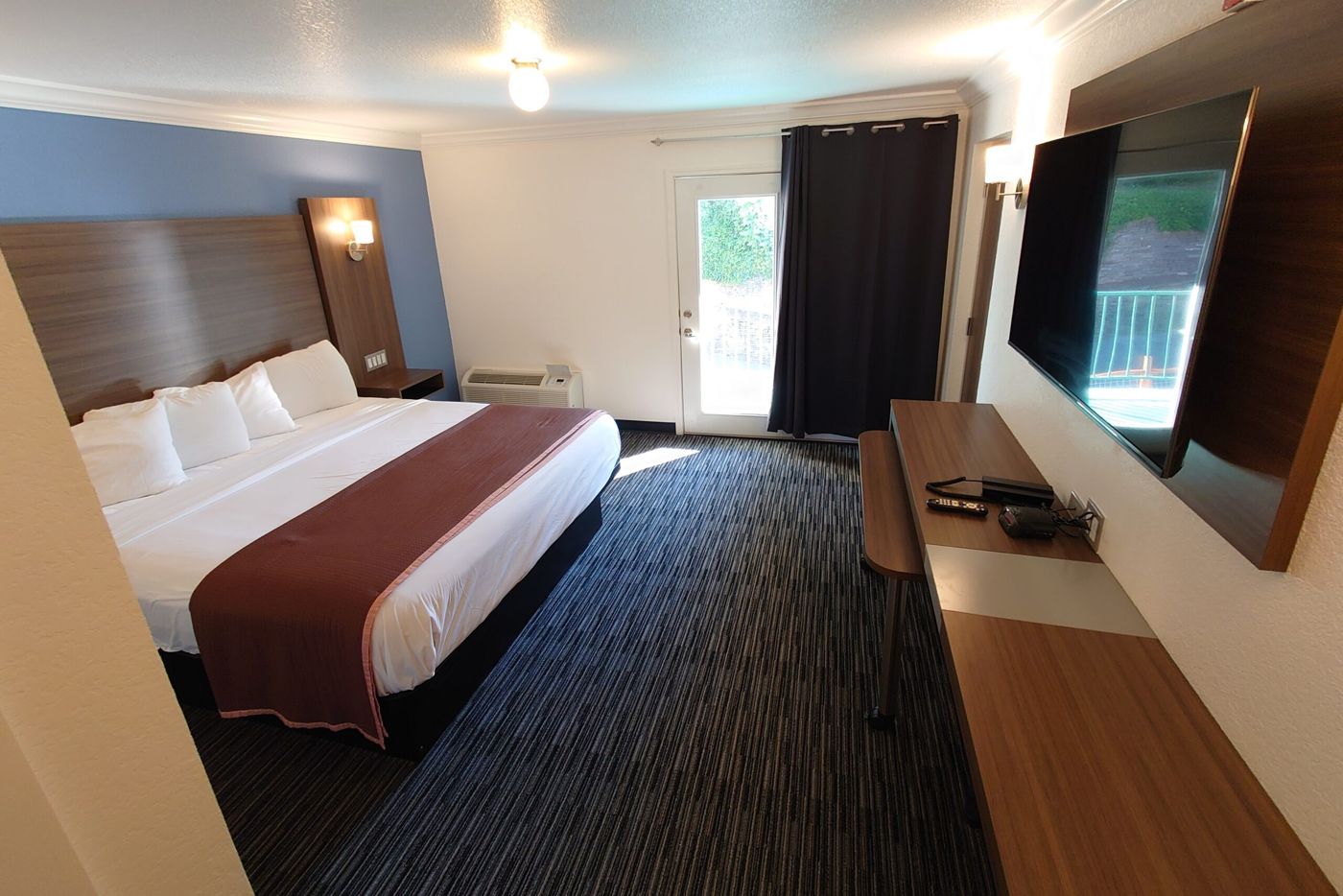 Reagan Resorts Inn