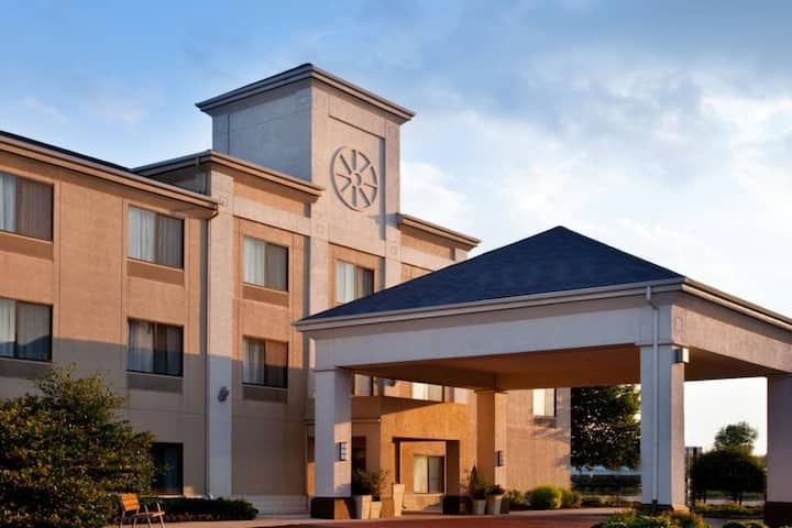 Baymont Merrillville