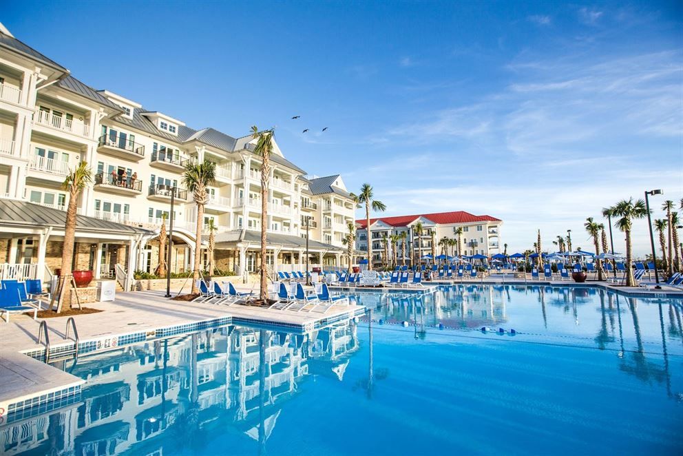 Charleston Harbor Resort & Marina