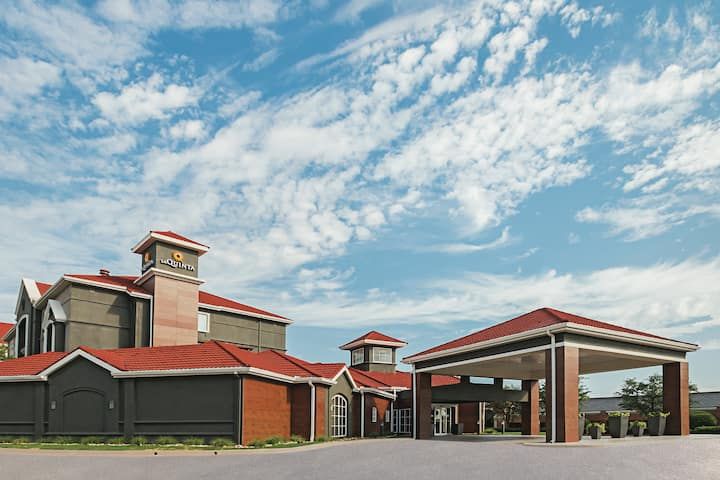 La Quinta Inn & Suites Fort Worth Southwest