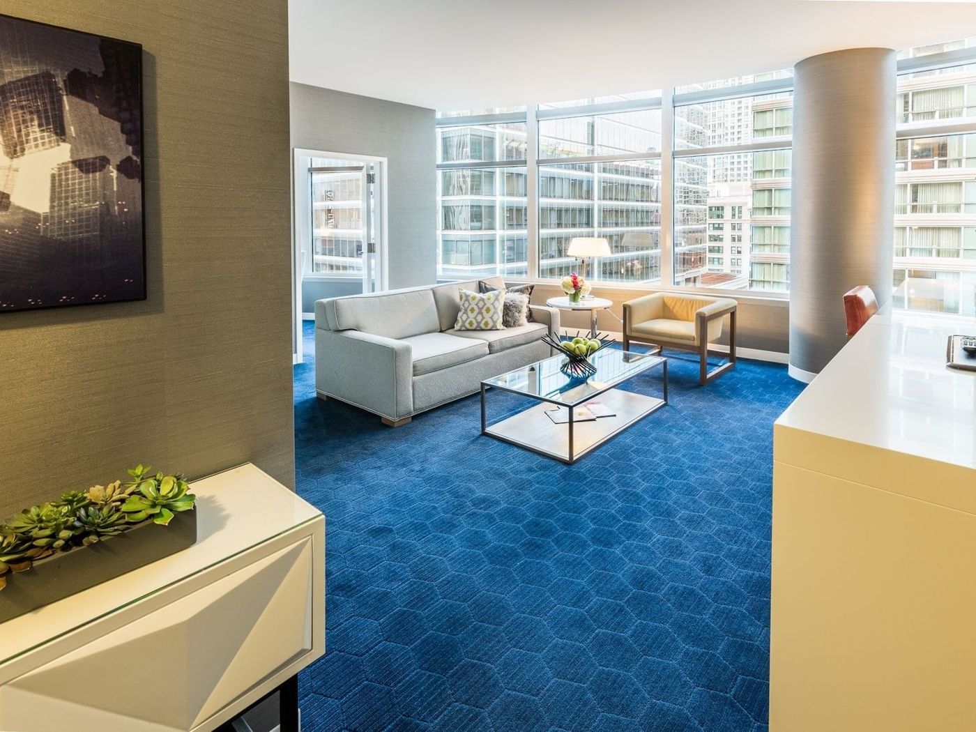 Kinzie Hotel