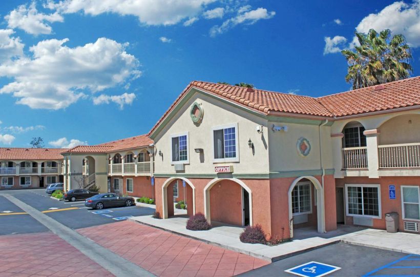 Crystal Inn