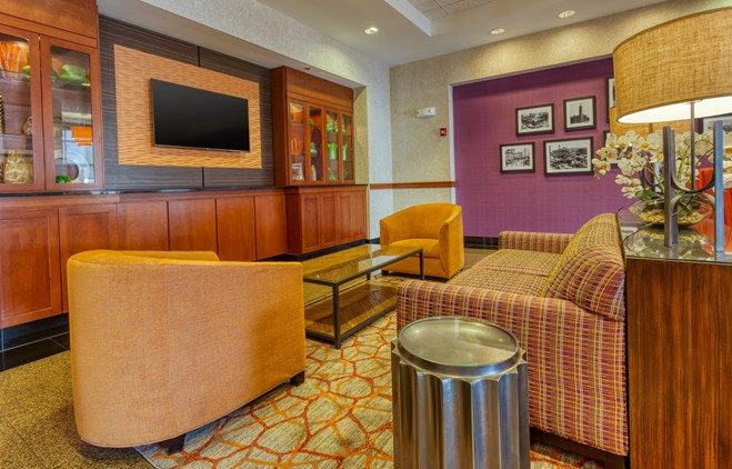 Drury Inn & Suites Indianapolis Northeast