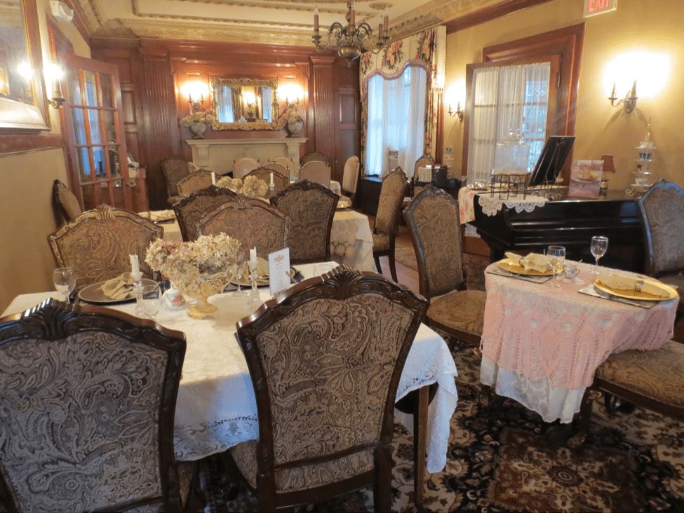 The Silver Fountain Inn