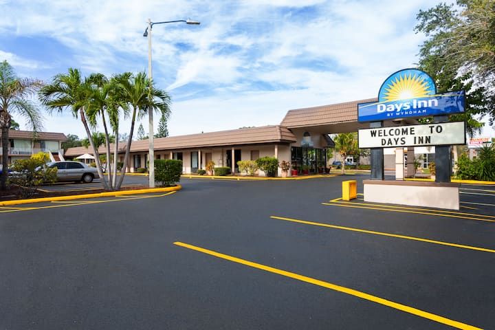 Days Inn