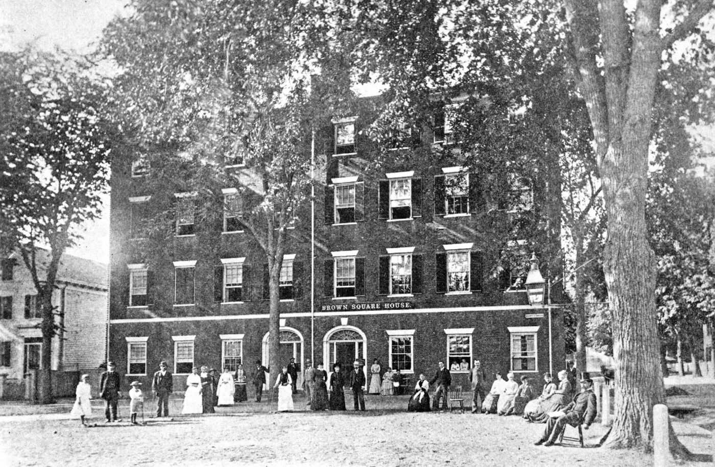 Garrison Inn Boutique Hotel