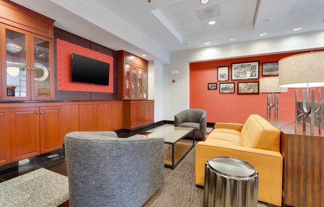 Drury Inn & Suites