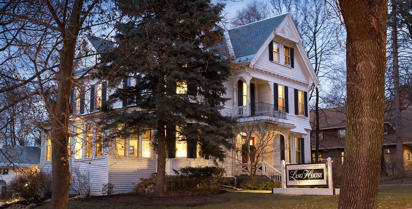 Lang House