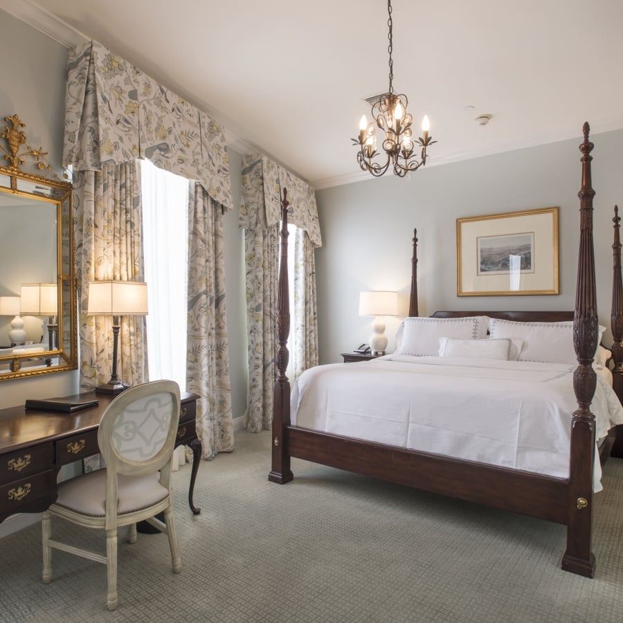 Bienville House Hotel