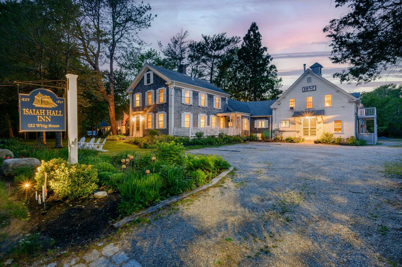 Isaiah Hall Bed & Breakfast