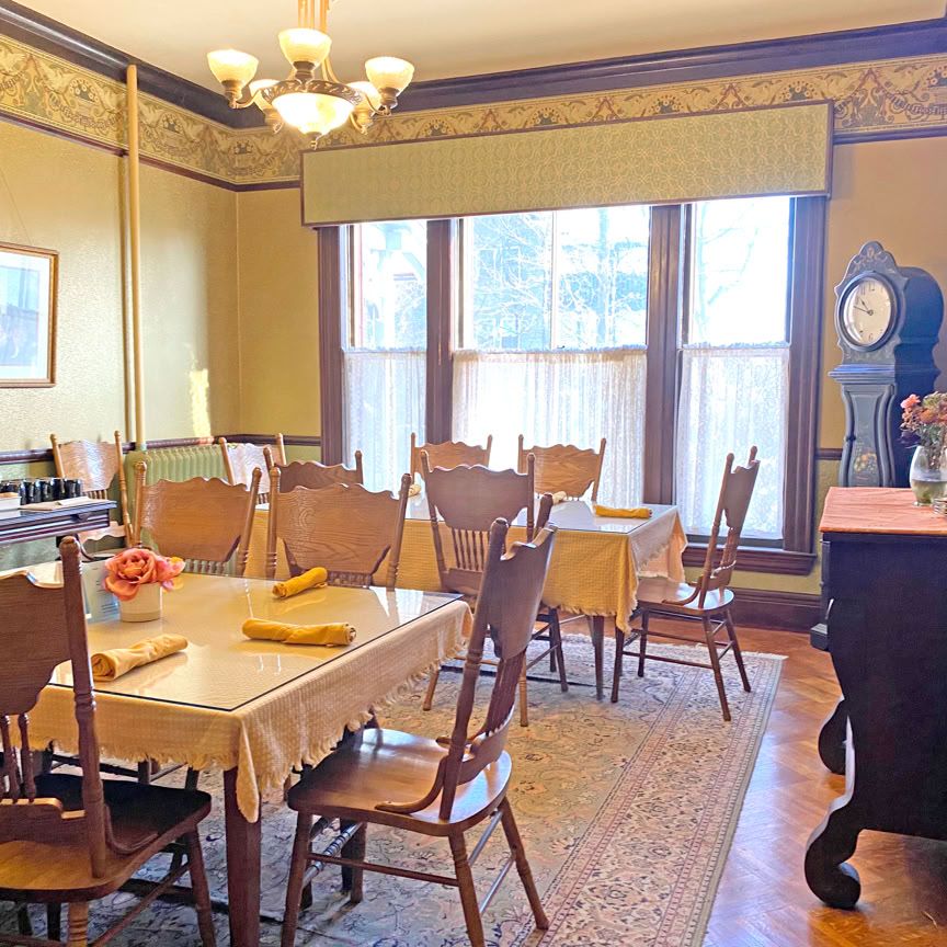 Amherst Inn