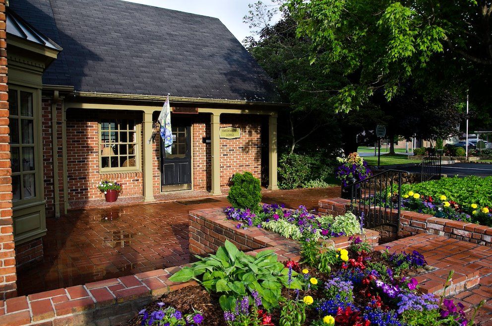 Hillwinds Inn