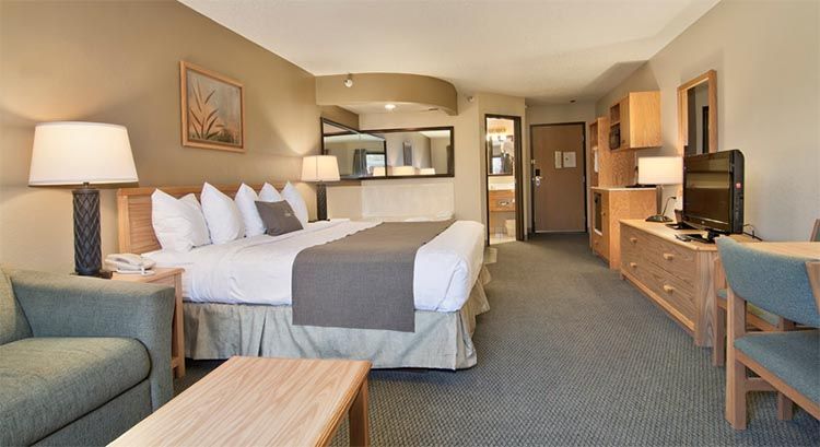 Boarders Inn & Suites by Cobblestone Hotels - Faribault