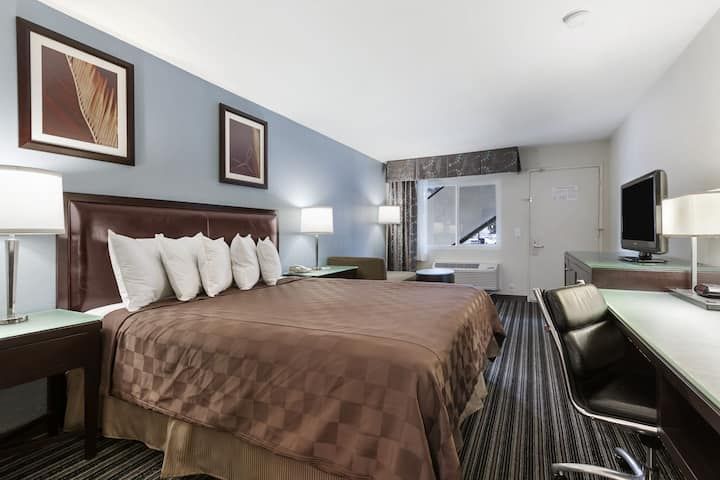 Days Inn