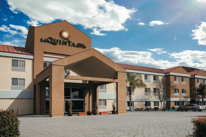 La Quinta Inn and Suites Dublin-Pleasanton