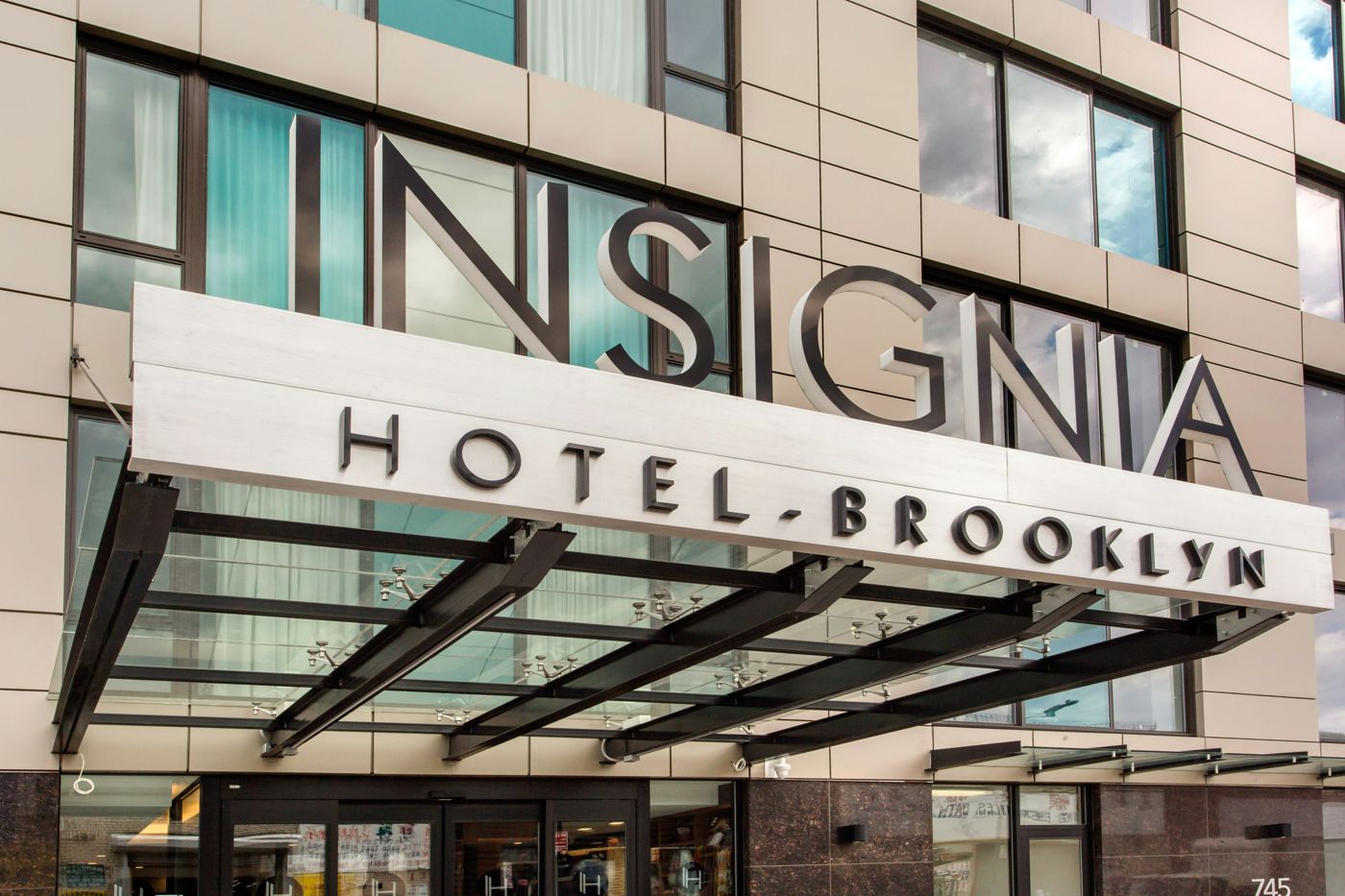Insignia Hotel