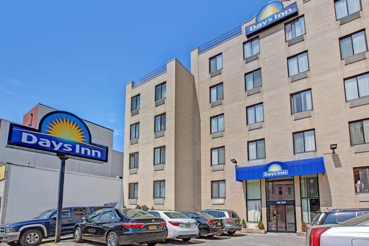Days Inn