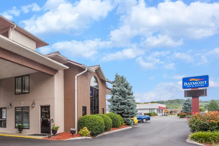 Baymont Inn & Suites